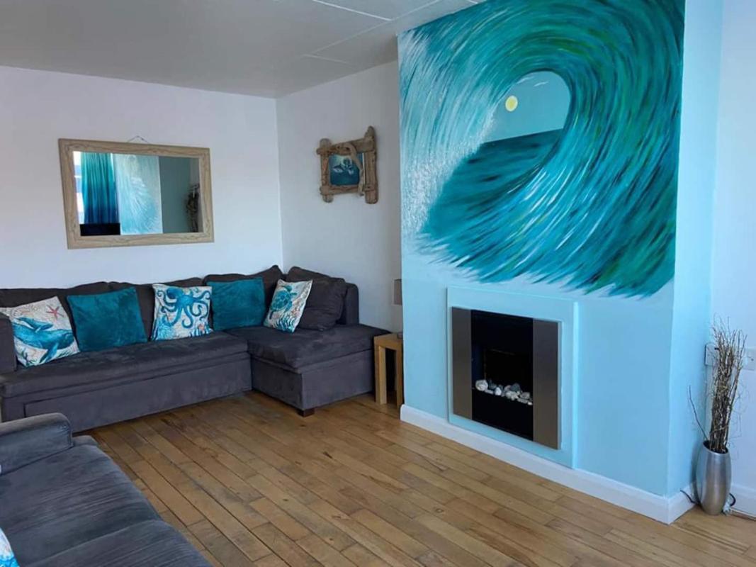 Island View - 3 Bedroom - 40m To Porthgwidden - Sleeps 7 - Inc Free Parking St Ives (Cornwall)