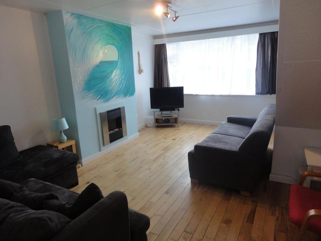 Island View - 3 Bedroom - 40m To Porthgwidden - Sleeps 7 - Inc Free Parking Holiday home St Ives (Cornwall)