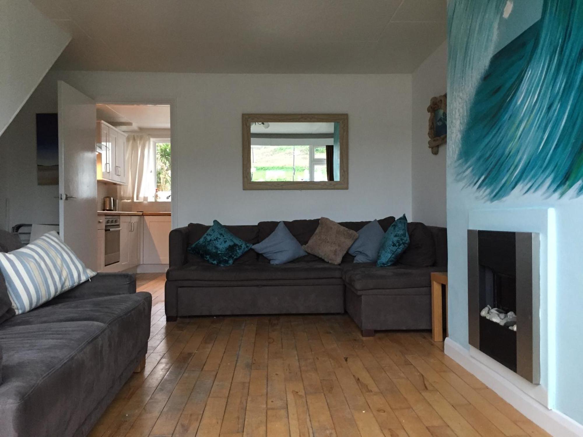 Holiday home Island View - 3 Bedroom - 40m To Porthgwidden - Sleeps 7 - Inc Free Parking *